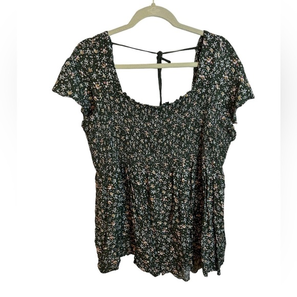 TORRID FLORAL SMOCKED BLOUSE - Picture 1 of 5